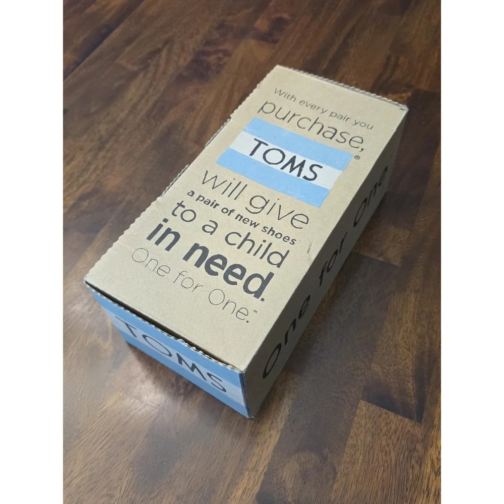 TOMS Womens  CAMPUS CLASSICS CANVAS SHOES UNIVERSITY OF EAST CAROLINA US SIZE 7